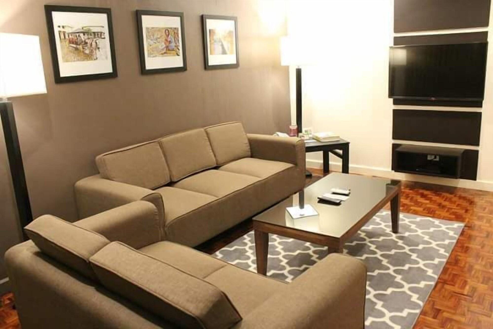 Copacabana Apartment Hotel Pasay Esterno foto