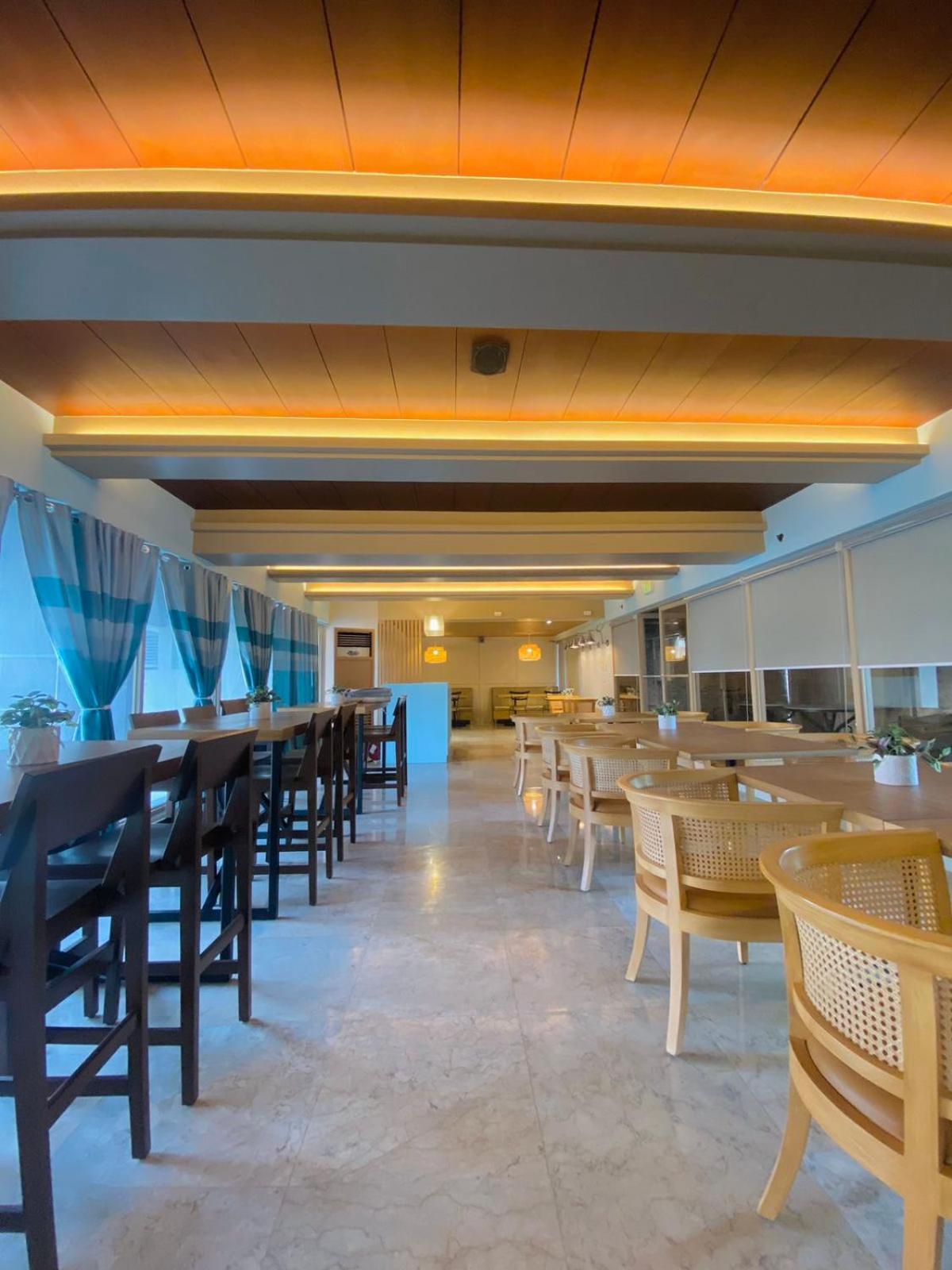 Copacabana Apartment Hotel Pasay Esterno foto