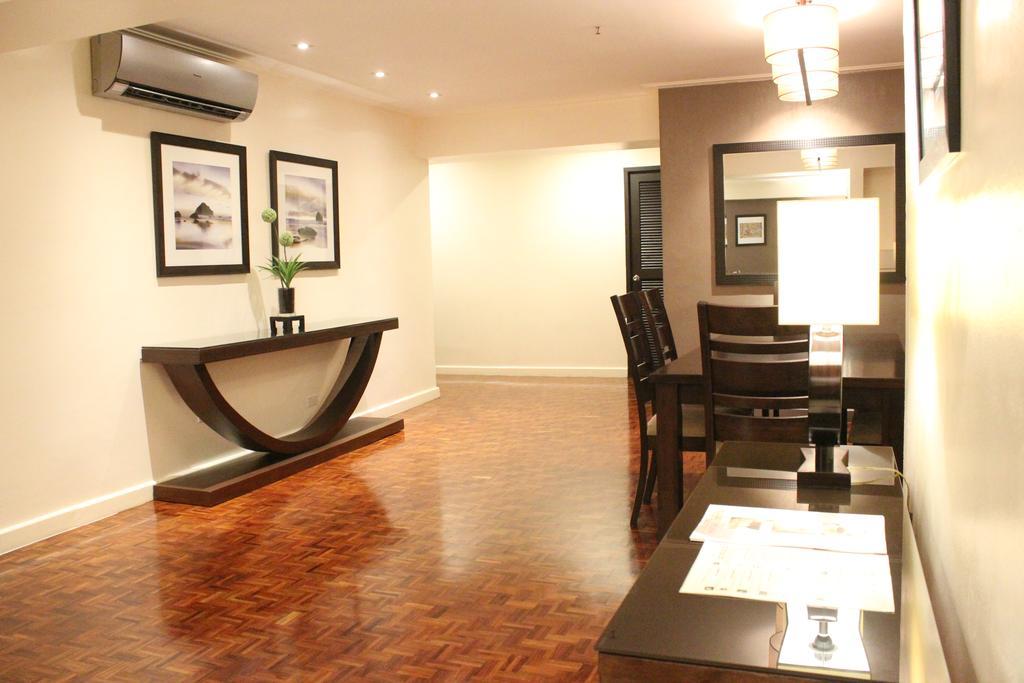 Copacabana Apartment Hotel Pasay Esterno foto