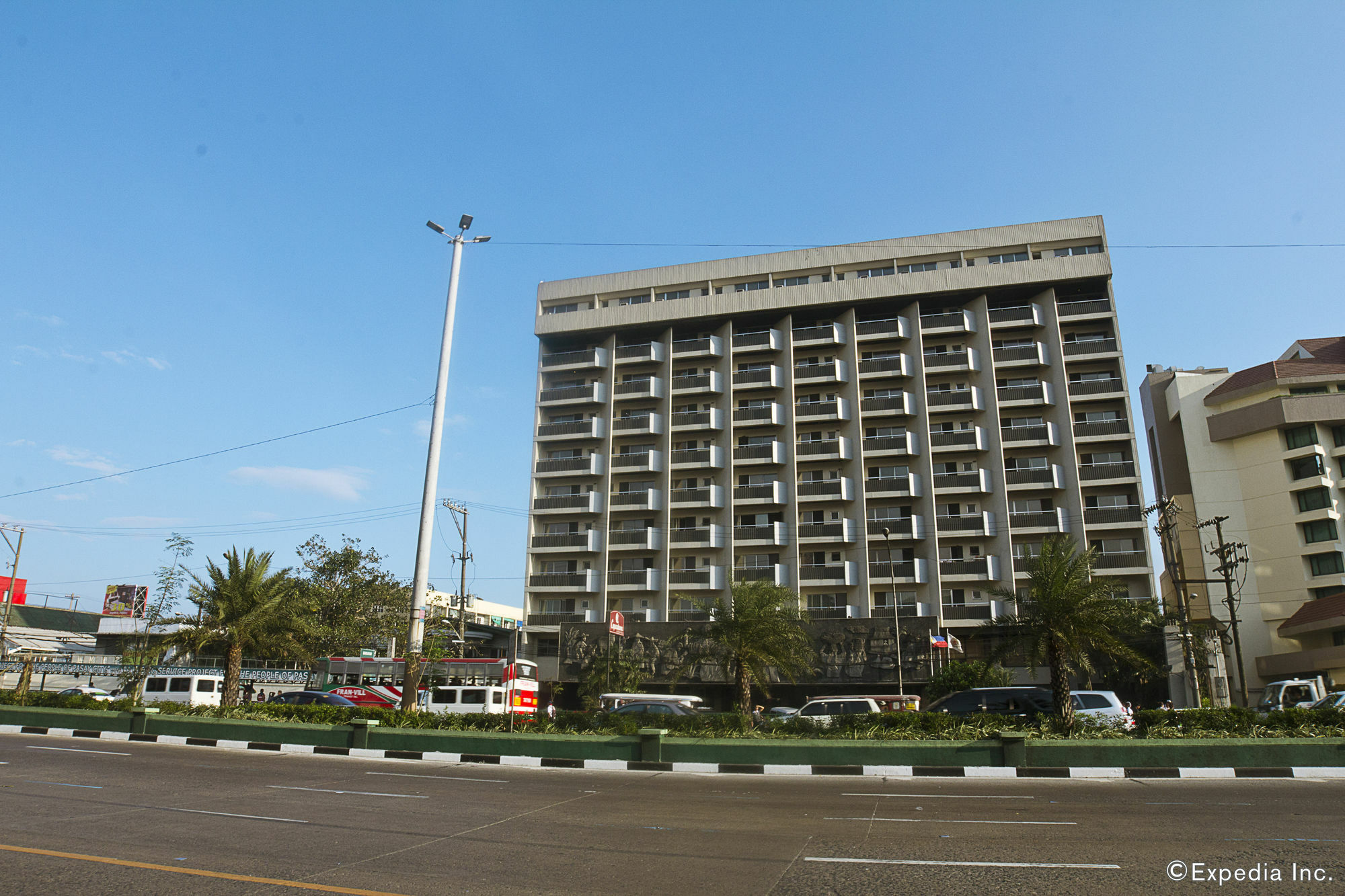 Copacabana Apartment Hotel Pasay Esterno foto